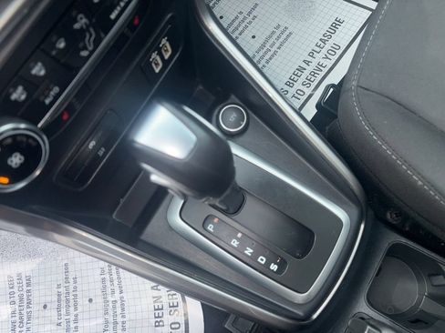 Used 2021 Ford EcoSport SE FWD image 24