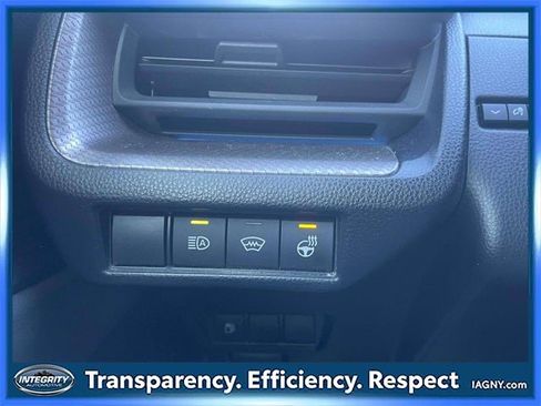 Certified 2023 Toyota Prius XLE image 20