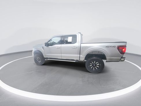 Used 2024 Ford F150 XLT AWD/4WD image 6