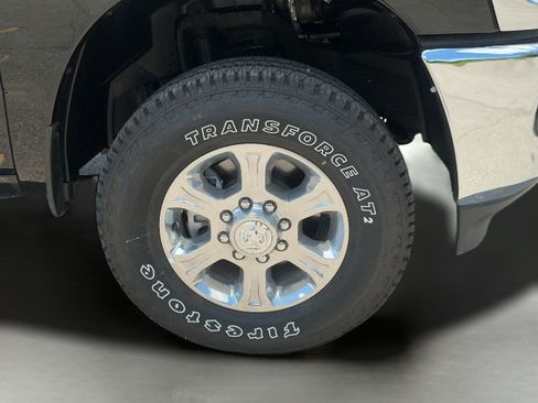 New 2025 RAM 2500 Big Horn AWD/4WD image 30