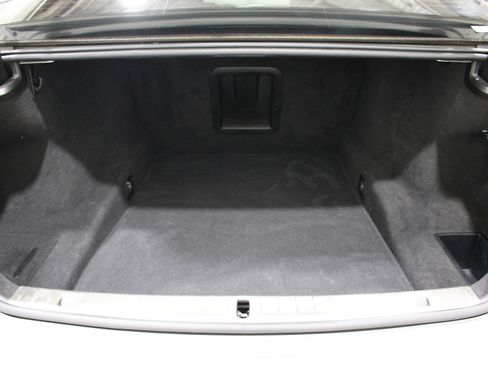 Used 2020 BMW 750i xDrive w/ Executive Package AWD/4WD image 27