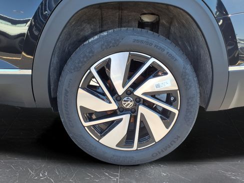 New 2026 Volkswagen Atlas SEL AWD/4WD image 29