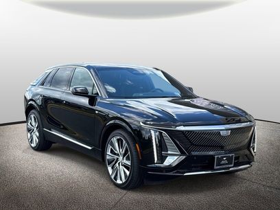 Used 2025 Cadillac Lyriq Luxury w/ LPO, Floor Liner Package