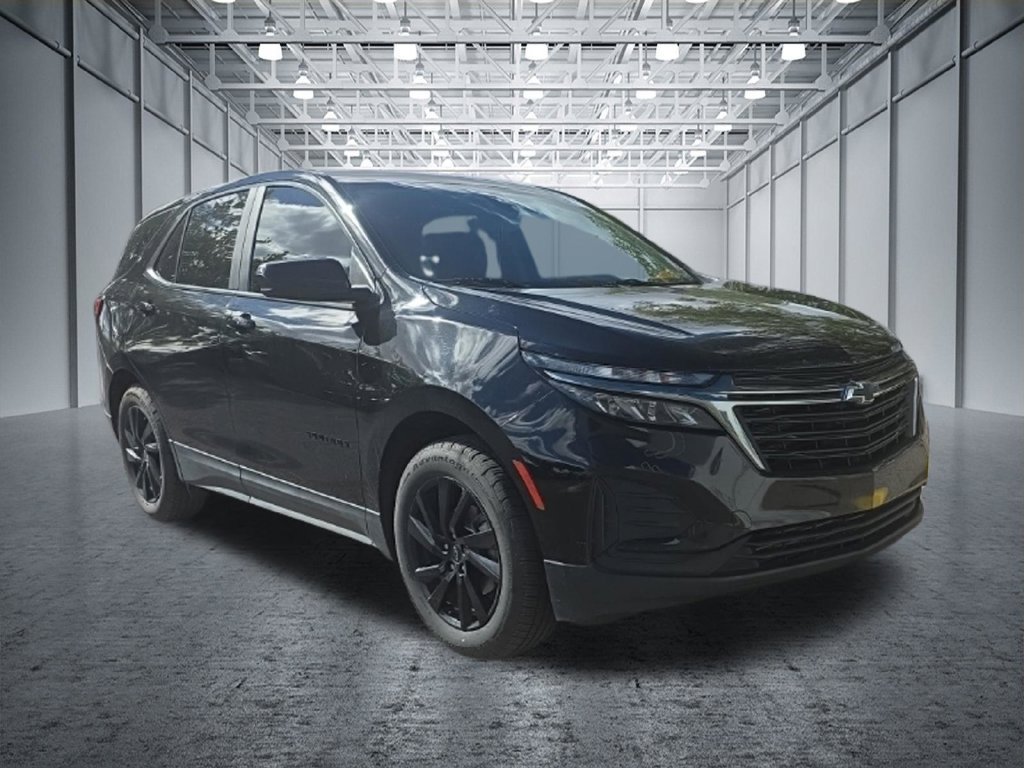 Used 2024 Chevrolet Equinox LS w/ Midnight Edition FWD image 8