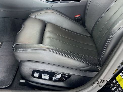 Used 2019 BMW M5 w/ Executive Package image 25