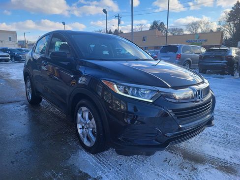 Used 2020 Honda HR-V LX image 1