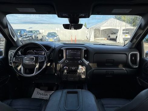 Used 2020 GMC Sierra 3500 Denali w/ Denali Ultimate Package AWD/4WD image 17
