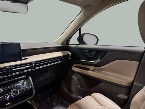 Certified 2022 Lincoln Corsair Grand Touring w/ Elements Technology Bundle image 23