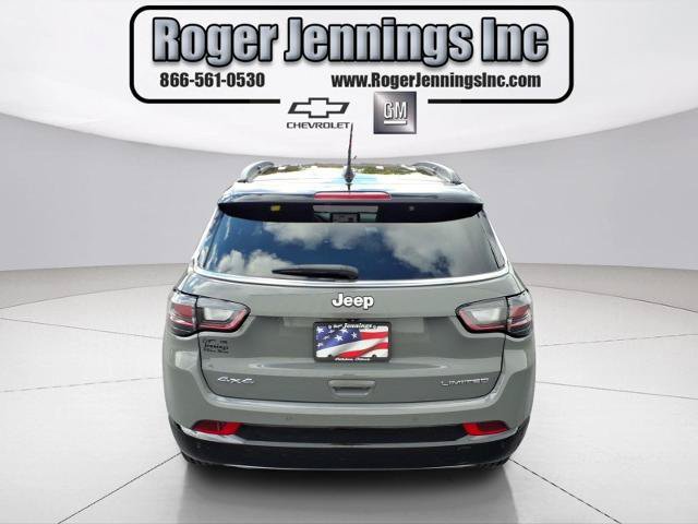 Used 2023 Jeep Compass Limited w/ Elite Group AWD/4WD image 4
