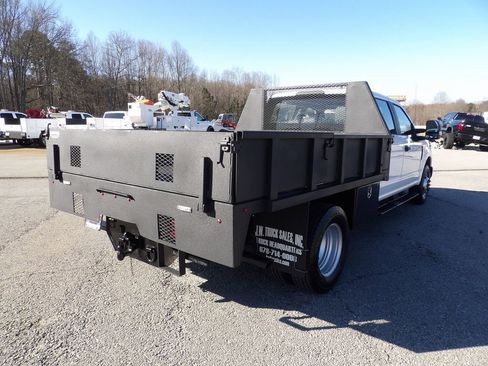 Used 2018 Ford F350 XL w/ Power Equipment Group image 7