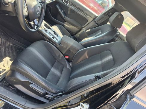 Used 2024 Honda Civic Sport image 6