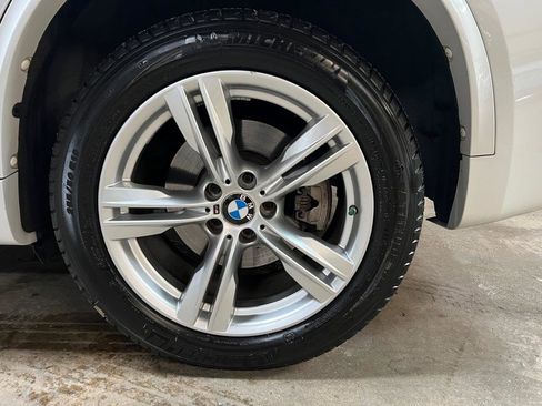 Used 2017 BMW X5 xDrive50i image 17