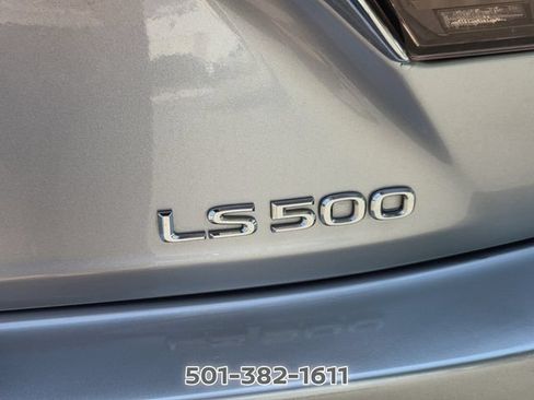 Used 2021 Lexus LS 500 w/ Accessory Package (Z2) RWD image 14