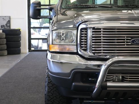 Used 2001 Ford F250 XLT image 59