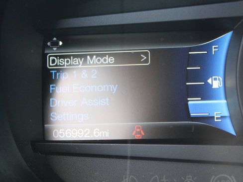 Used 2017 Ford Edge Titanium w/ Technology Package AWD/4WD image 21