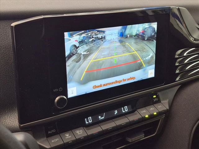 Used 2025 Toyota Camry LE FWD image 13