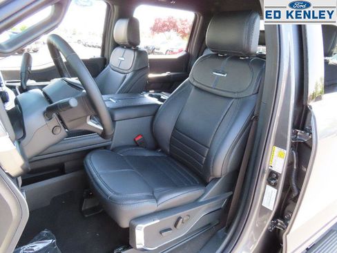 New 2025 Ford F350 Platinum w/ FX4 Off-Road Package image 3