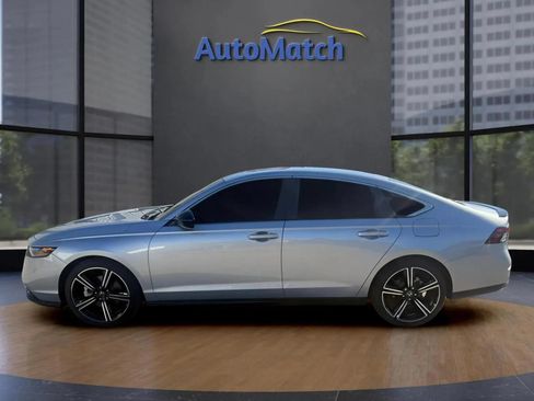 Used 2025 Honda Accord Sport image 6