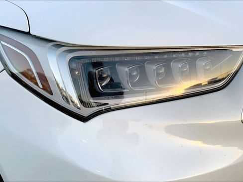 Used 2018 Acura TLX w/ Technology Package image 27