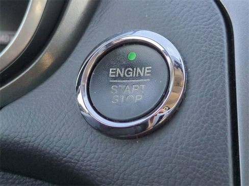 Used 2015 Ford Fusion Titanium image 25