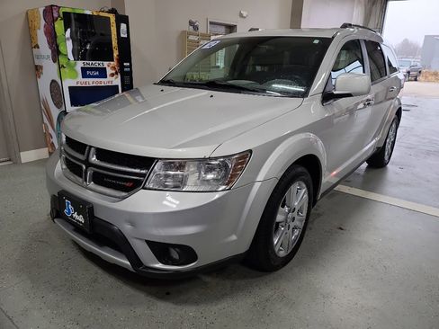 Used 2012 Dodge Journey Crew w/ Flexible Seating Group image 2