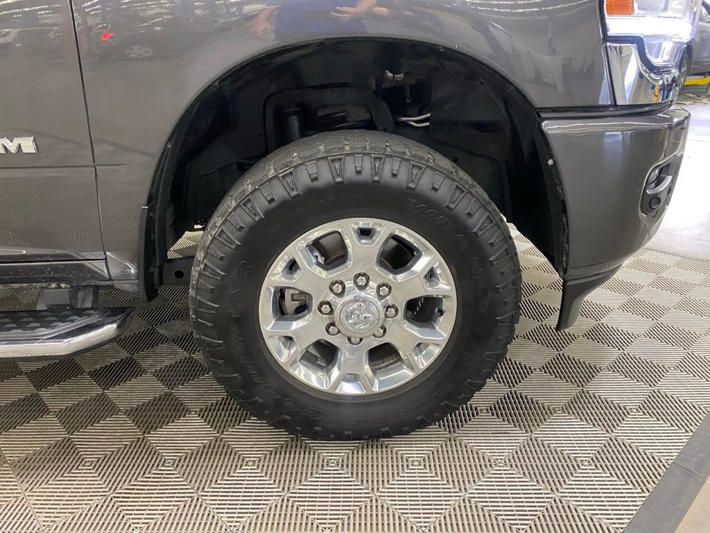 Used 2024 RAM 2500 Laramie w/ Safety Group AWD/4WD image 8