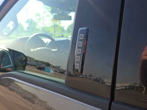 Used 2015 Ford F150 XLT w/ Equipment Group 301A Mid AWD/4WD image 14