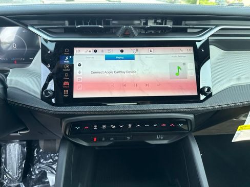 New 2026 Jeep Cherokee Limited AWD/4WD image 12