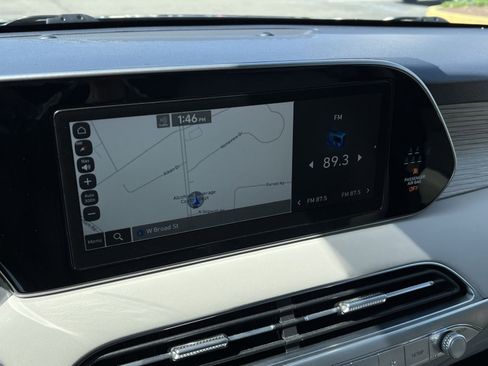 Used 2022 Hyundai Palisade Calligraphy image 21