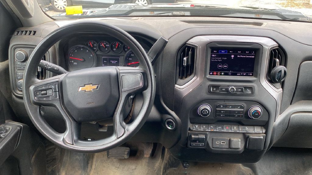 Used 2024 Chevrolet Silverado 2500 Custom w/ Custom Value Package AWD/4WD image 21
