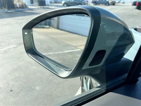 Used 2023 Volkswagen ID.4 Pro S image 29