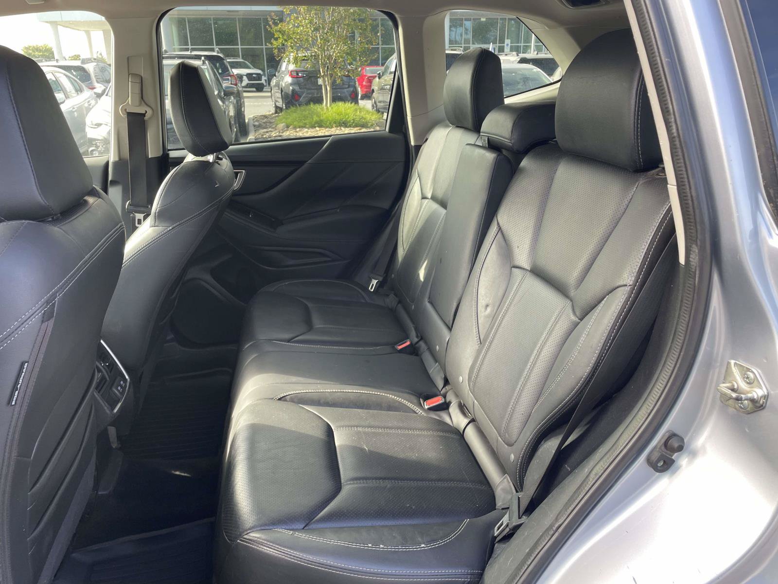 Used 2020 Subaru Forester Limited w/ Popular Package #3 AWD/4WD image 3