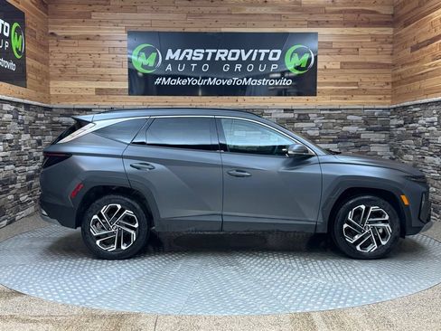 Certified 2025 Hyundai Tucson Limited AWD/4WD image 16