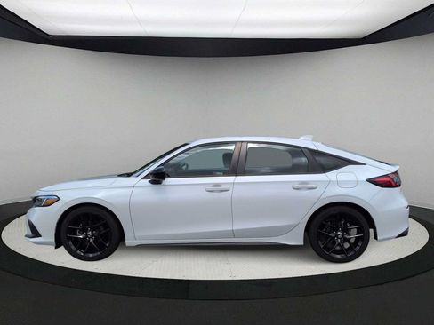 Used 2024 Honda Civic Sport image 5