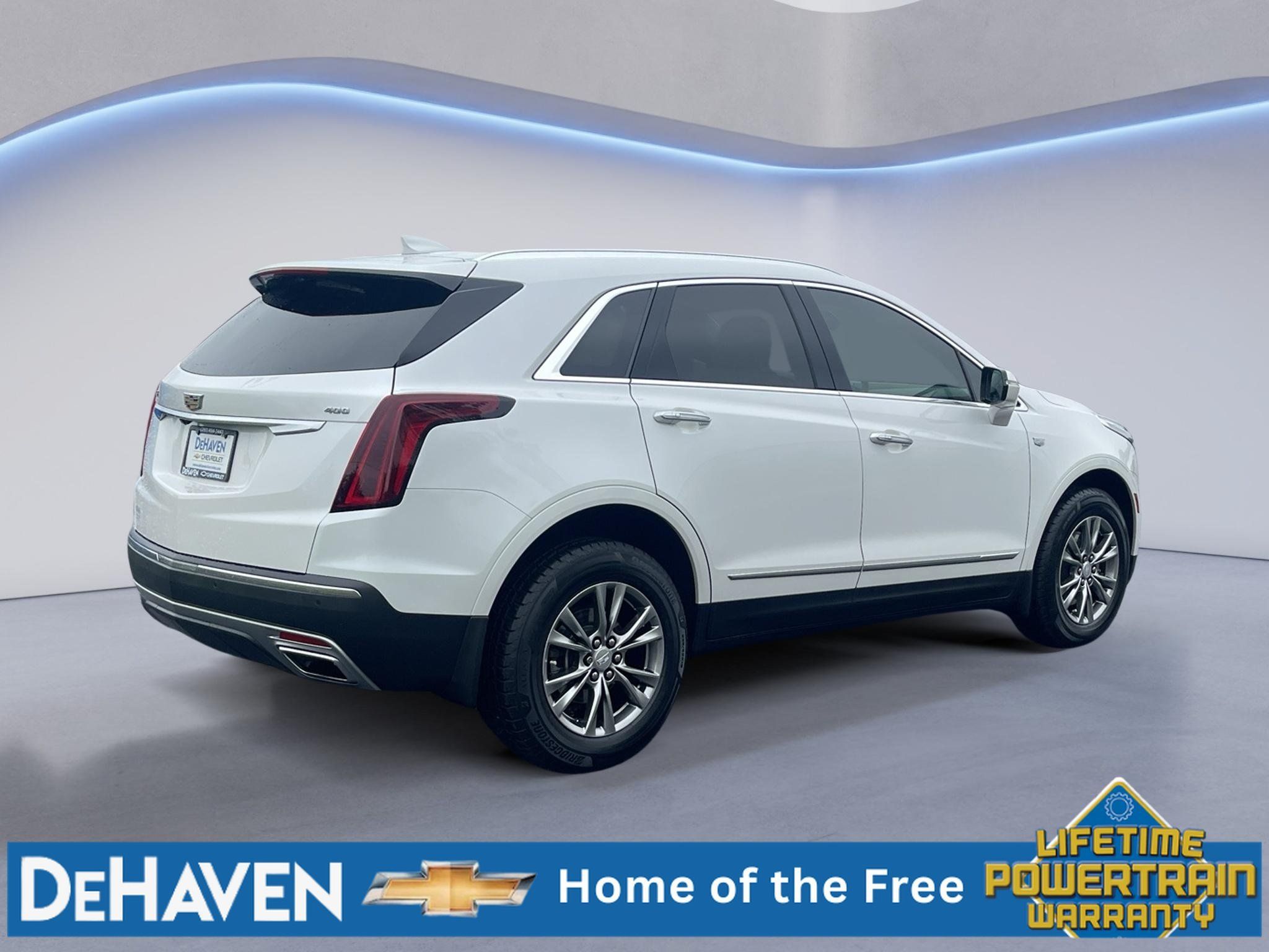 Used 2021 Cadillac XT5 Premium Luxury FWD image 6