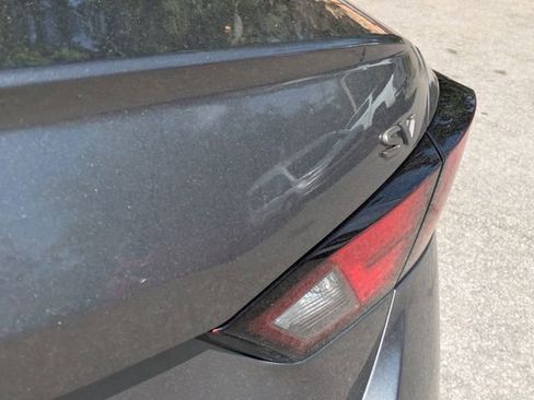 Used 2023 Nissan Altima 2.5 SV FWD image 9