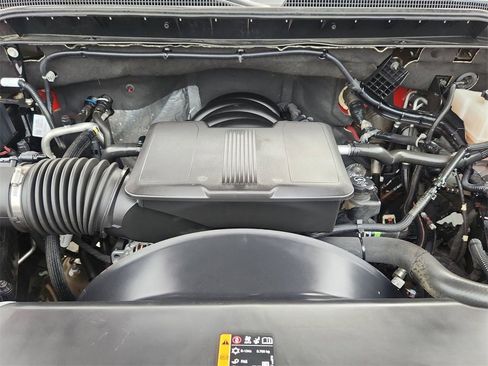 Used 2024 Chevrolet Silverado 2500 Custom w/ Custom Value Package image 29