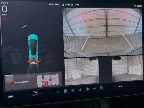 Used 2022 Tesla Model 3 Long Range image 16