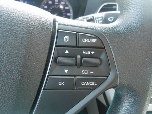 Used 2017 Hyundai Sonata SE FWD image 15