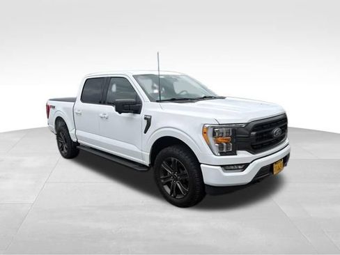 Used 2022 Ford F150 XLT w/ Equipment Group 302A High AWD/4WD image 12