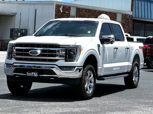 Used 2021 Ford F150 Lariat w/ Equipment Group 502A High AWD/4WD image 12