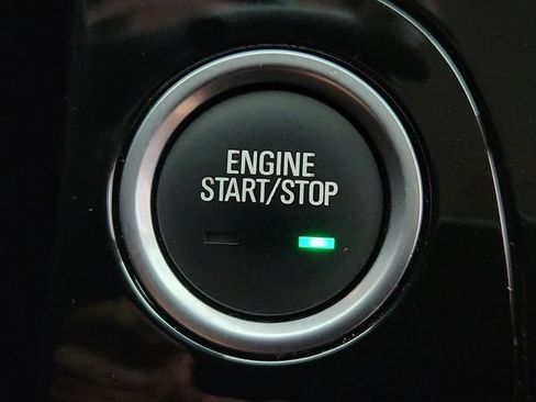 Used 2017 Buick Encore Premium AWD/4WD image 17