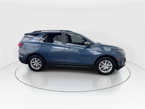 Used 2024 Chevrolet Equinox LT image 9