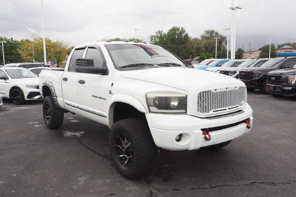 Used 2006 Dodge Ram 2500 Truck Laramie AWD/4WD image 3