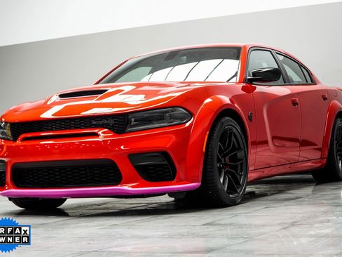 Used 2023 Dodge Charger SRT Hellcat w/ Harman/Kardon Audio Group image 6