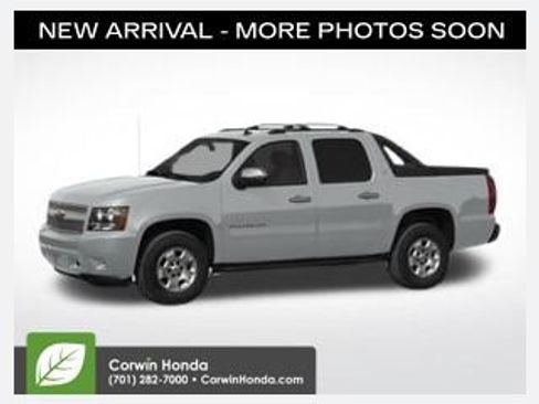 Used 2013 Chevrolet Avalanche LTZ AWD/4WD image 1