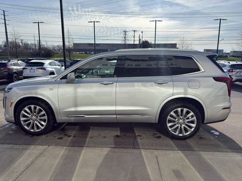 Used 2020 Cadillac XT6 Premium Luxury image 6