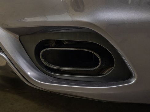 Used 2018 Maserati GranTurismo Sport RWD image 28