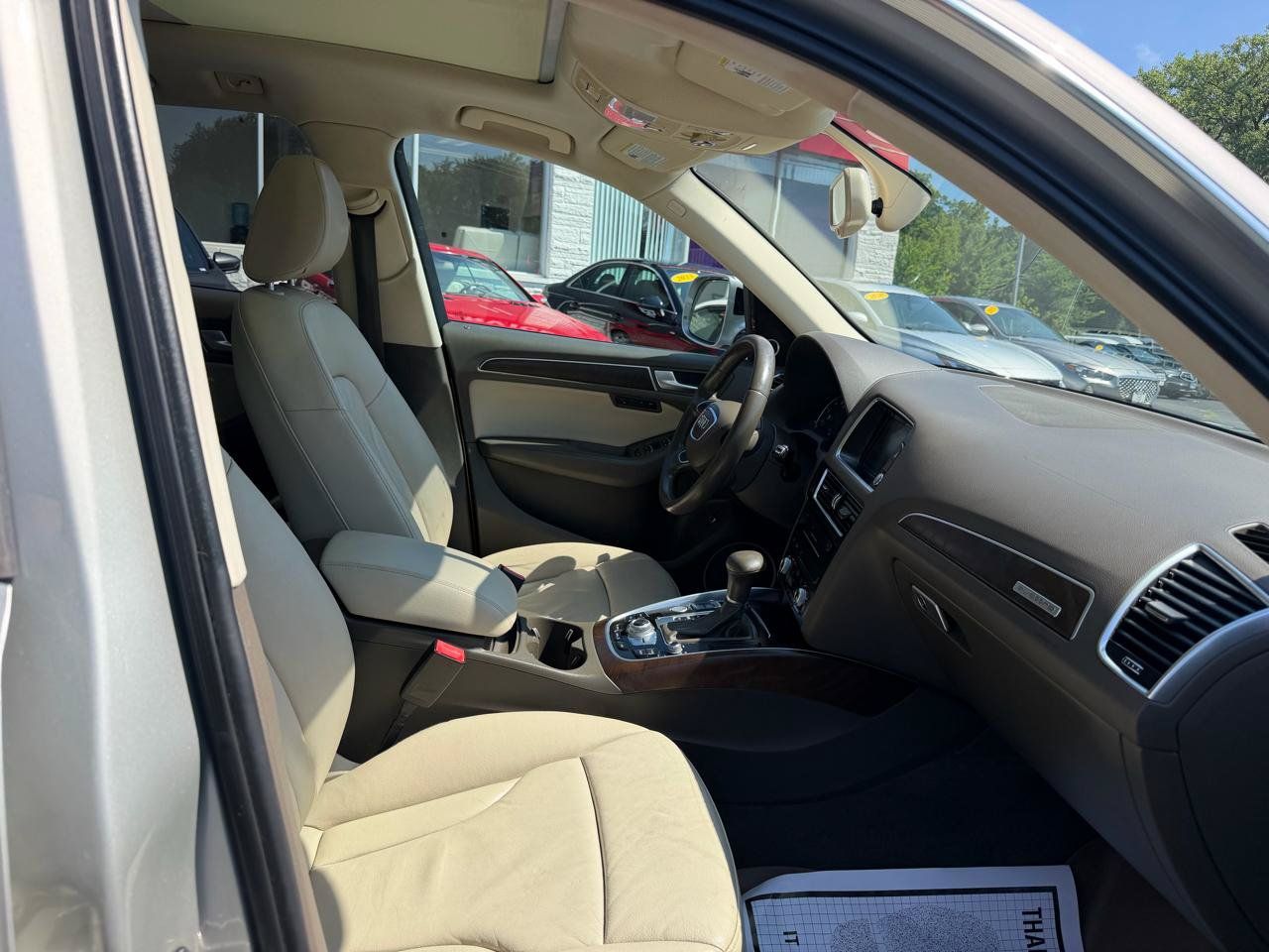Used 2017 Audi Q5 2.0T Premium Plus w/ Technology Package AWD/4WD image 15