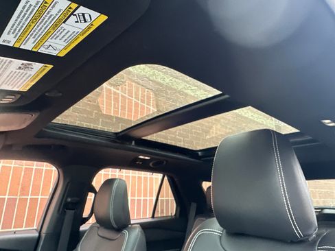 Used 2023 Ford Explorer ST w/ Equipment Group 401A image 25